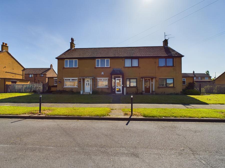 Flat Lyndhurst Gardens in Carlisle
