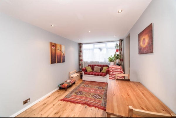 Flat Glanville Road in London