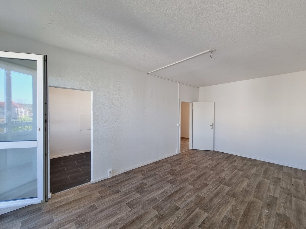 Wohnung Helbigsdorfer Weg in Dresden