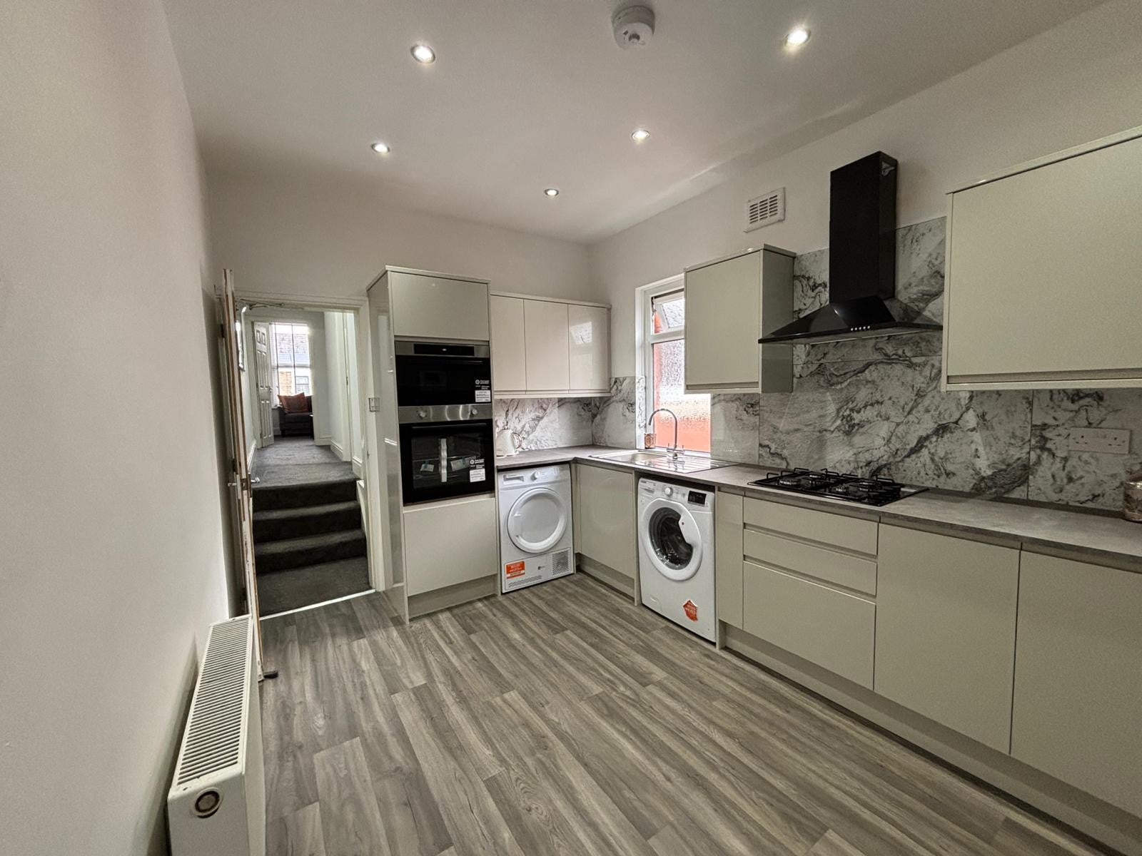 Flat Deepdale Road in Preston