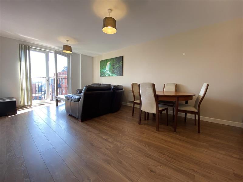 Flat Sillavan Way in Salford
