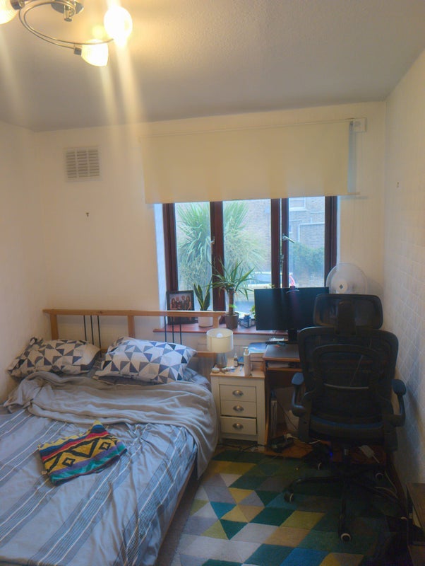 Room Poet's Road in Greater London