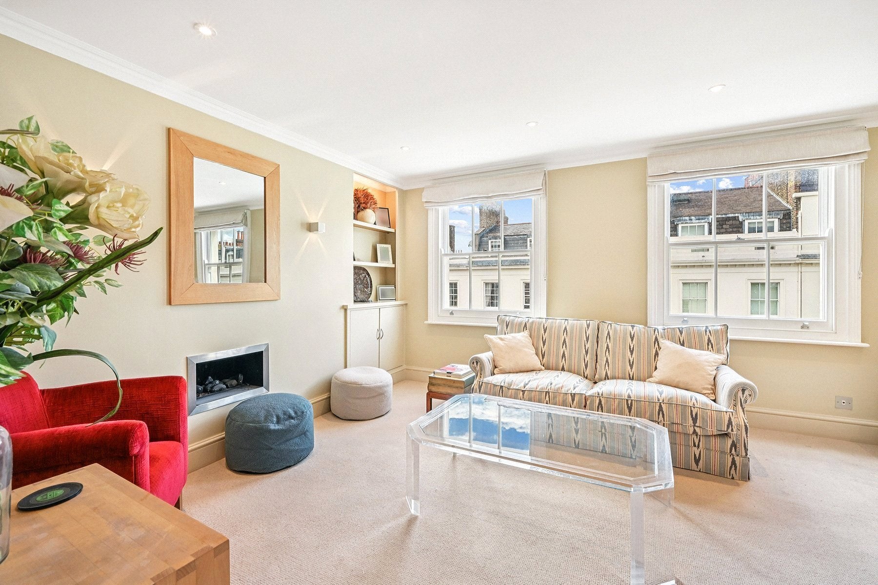 Flat Ebury Street in City of Westminster