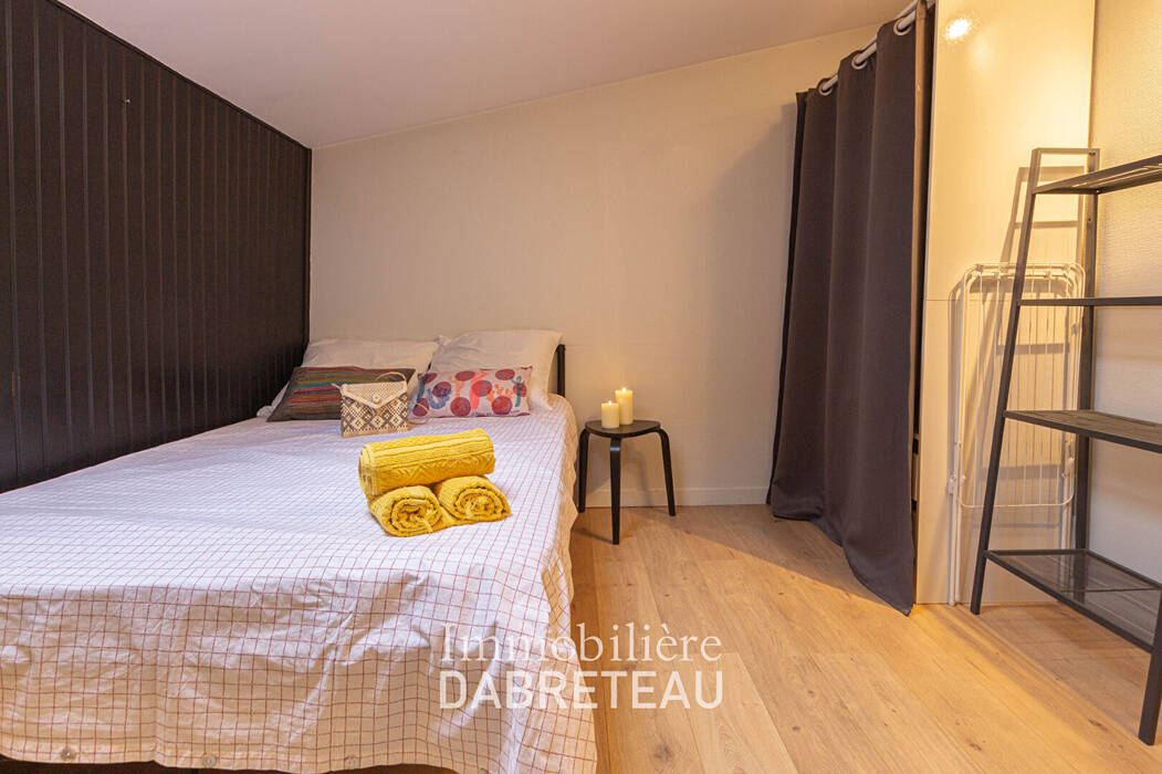 Room Rue de l'Industrie in Vénissieux