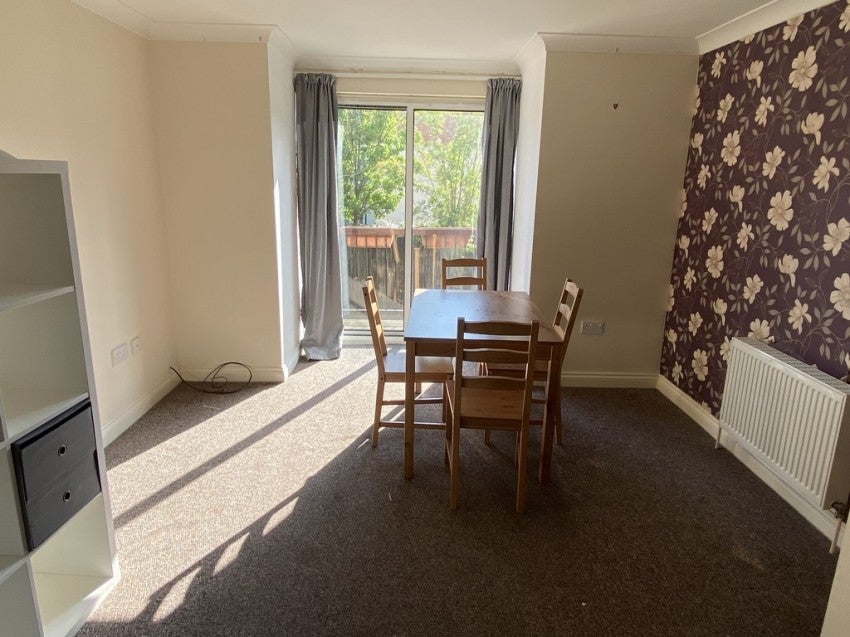 Flat Portswood Road in Southampton