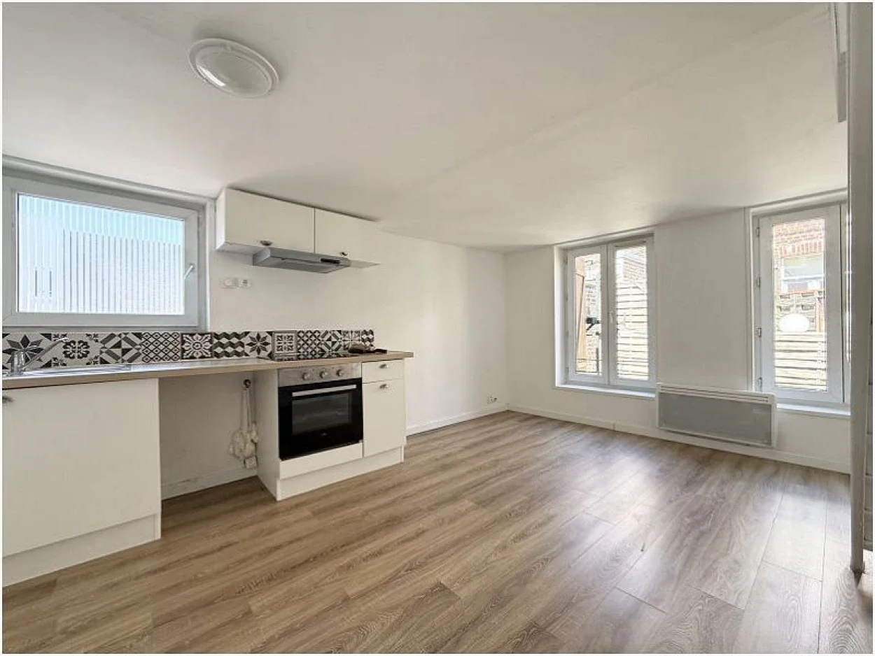 Flat Rue Pierre Legrand in Lille