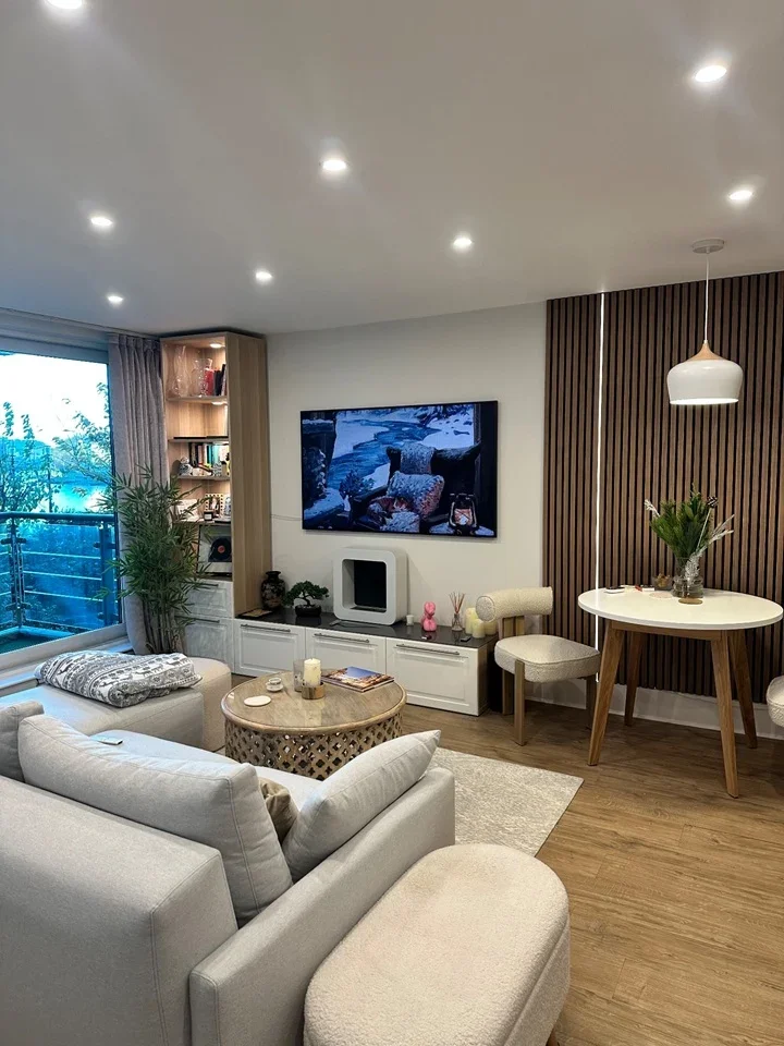 Flat Bridgefoot in Greater London