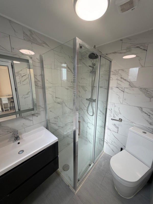 Room Oakley Place in Greater London