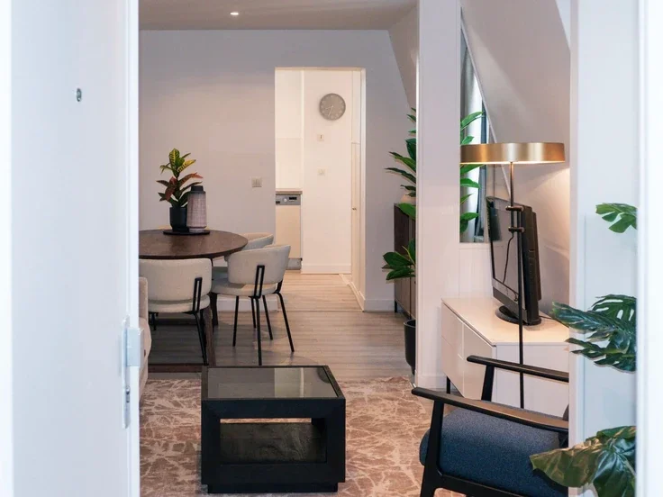 Flat Rue Copernic in Paris