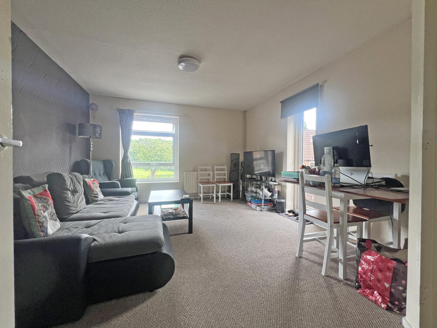 Flat Majestic Way in Dawley