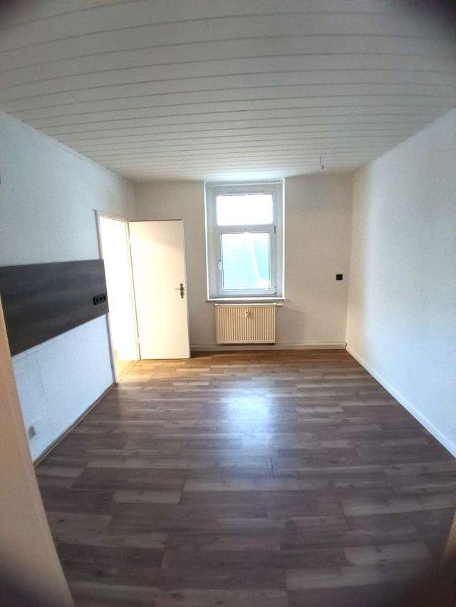 Wohnung Lengenfelder Straße in Rodewisch