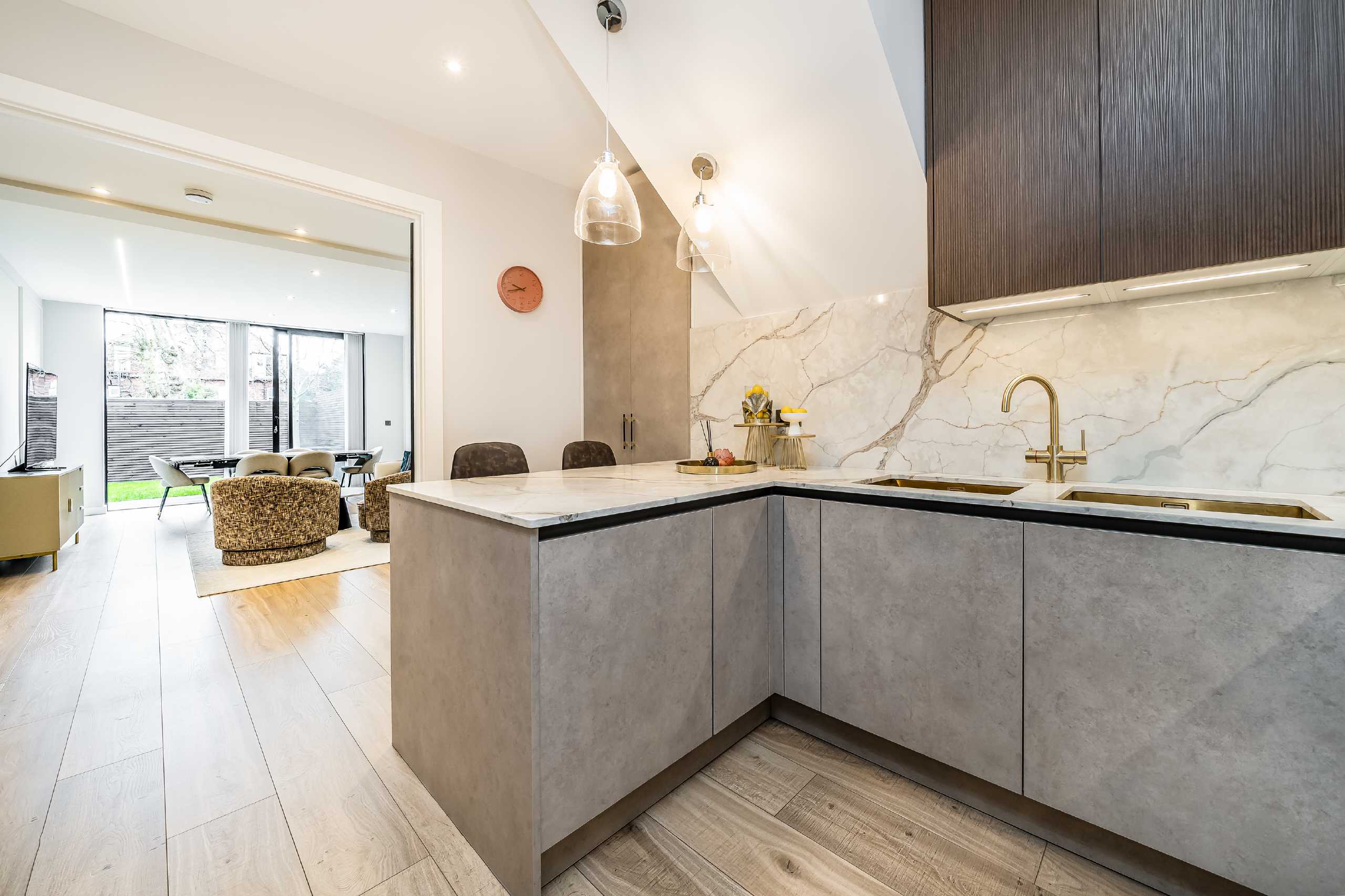 Flat The Ridgeway in Greater London