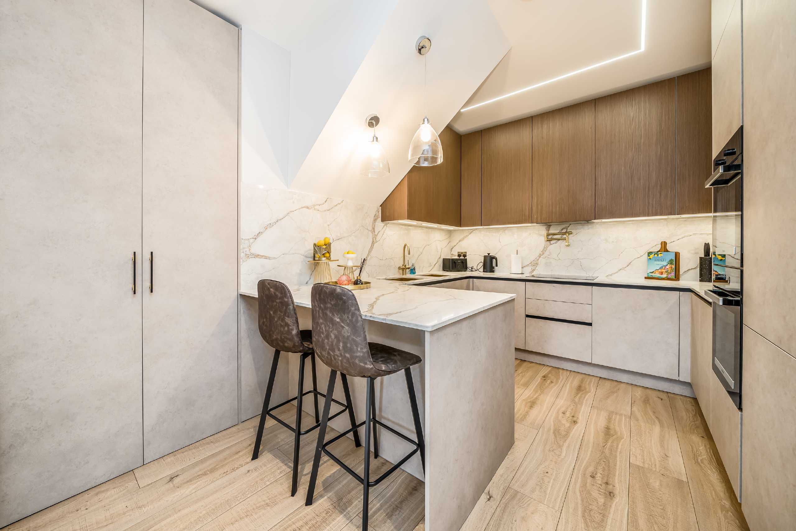 Flat The Ridgeway in Greater London