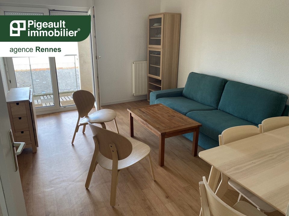Flat Rue Recteur Robert Tréhin in Rennes