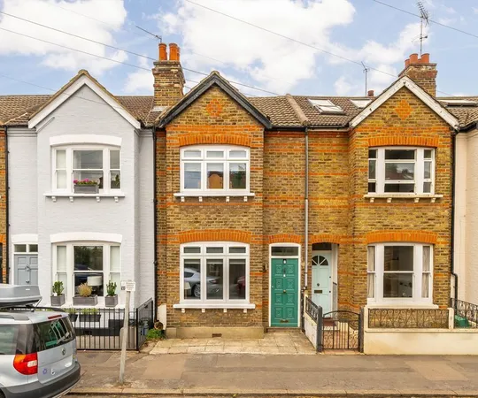 House Alton Road in Greater London