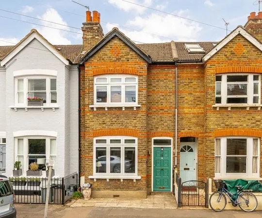 House Alton Road in Greater London