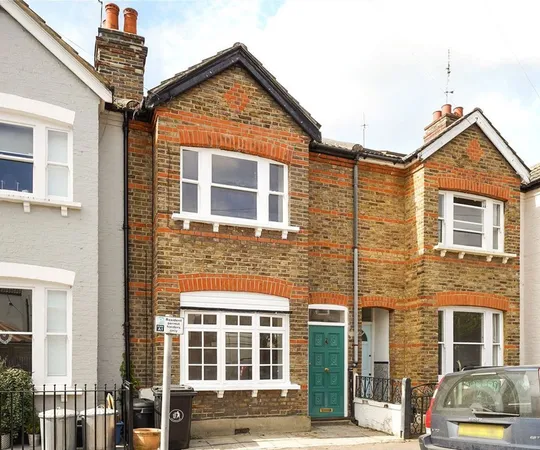 House Alton Road in Greater London