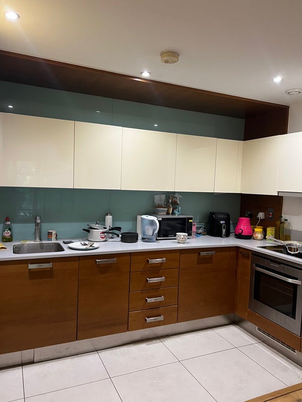 Flat Gifford Street in Greater London