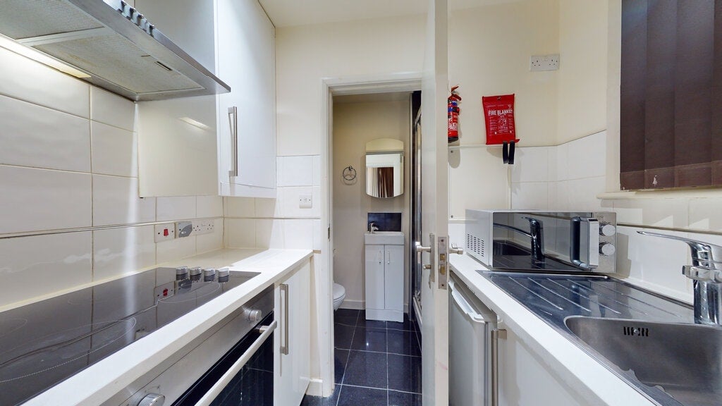 Flat Anson Road in Greater London