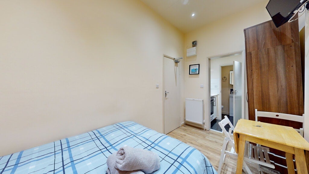Flat Anson Road in Greater London