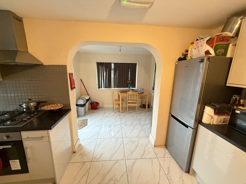 Room Gordon Road in Maidenhead