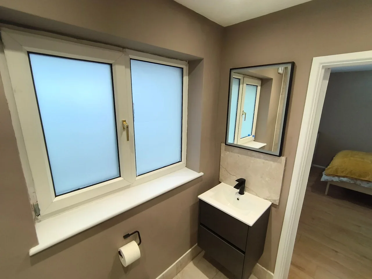 Room Bexley Road in Greater London