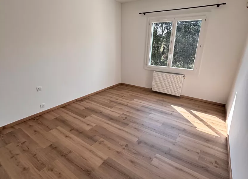 Appartement Chemin de la Combe des Pigeons à Nîmes