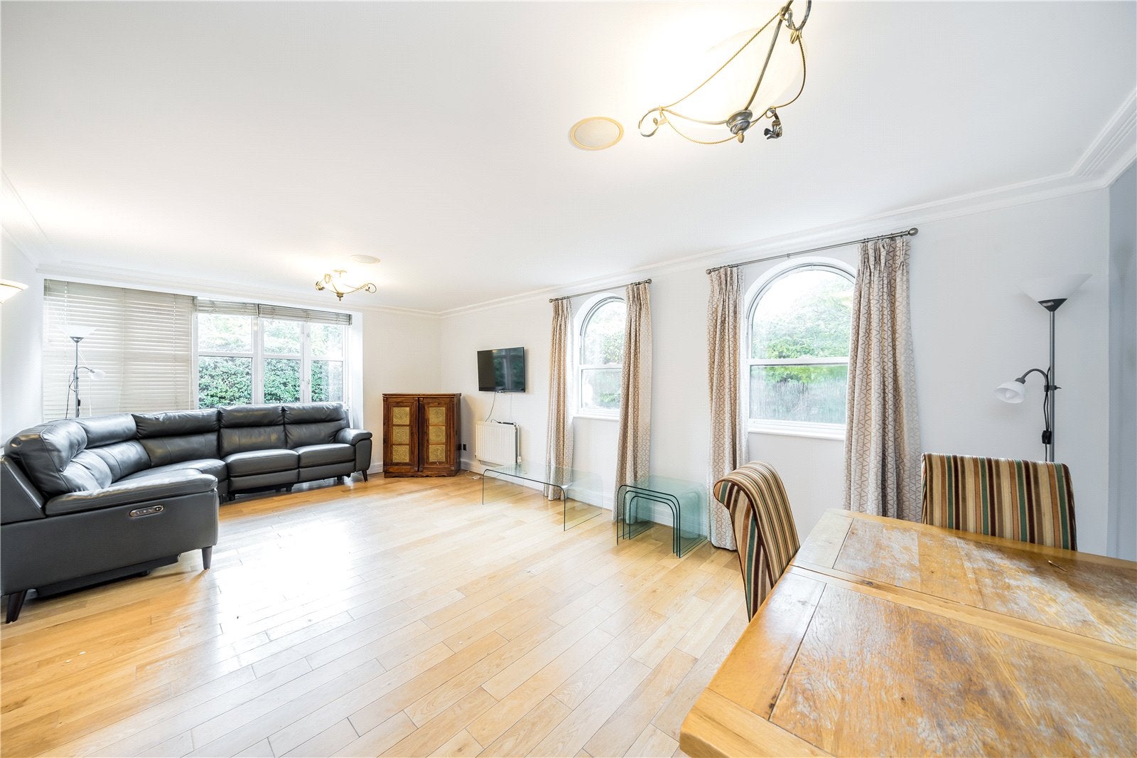 Flat Keble Place in Greater London