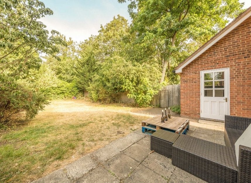 House Nevinson Close in Greater London