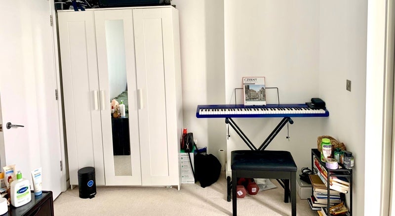 Room Lock Side Way in Greater London