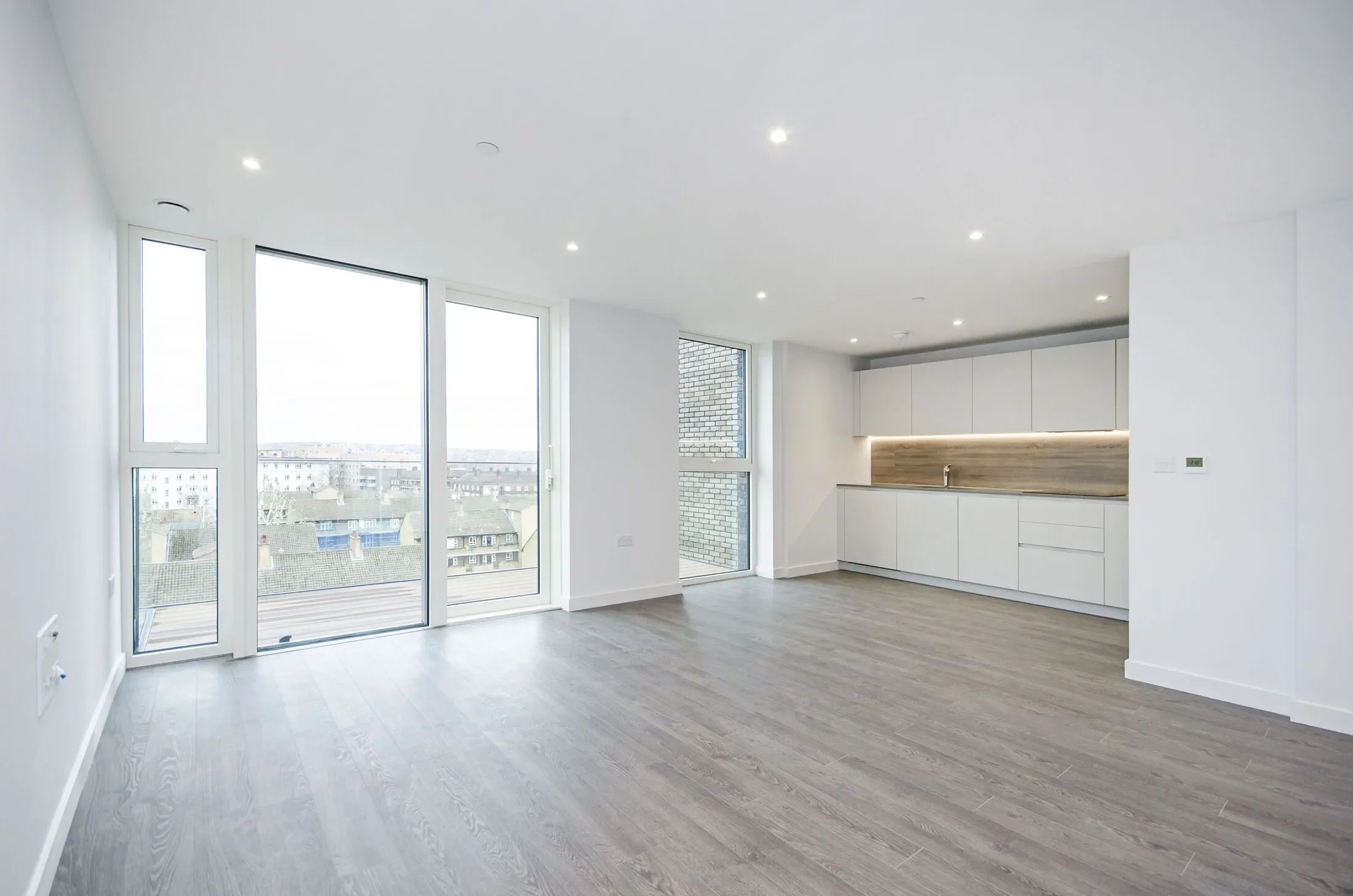 Flat Newnton Close in Greater London