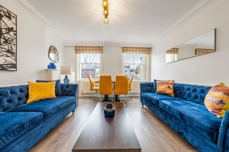 Flat Hertford Street in City of Westminster