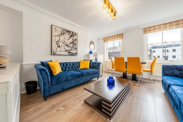 Flat Hertford Street in City of Westminster