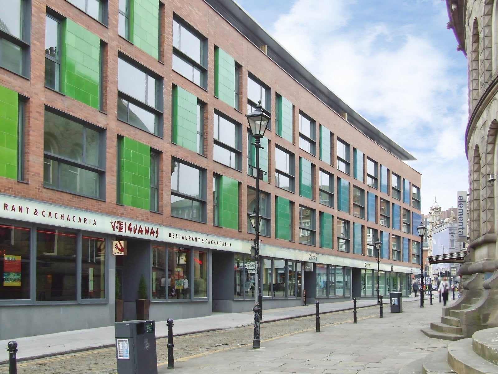 Flat Assembly Street in Leeds
