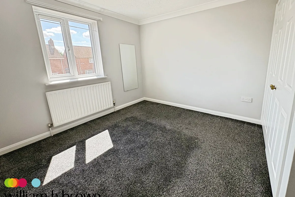 Flat Abels Road in Halstead