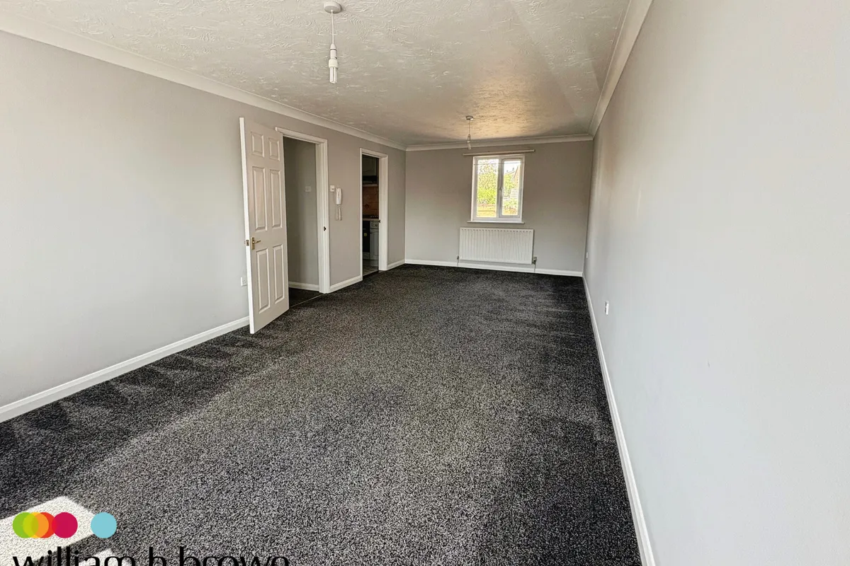 Flat Abels Road in Halstead