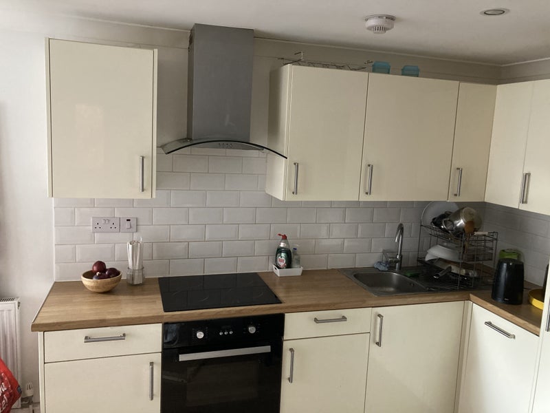 Room Ringmer Gardens in Greater London