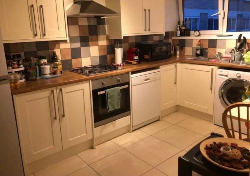 Room Wimbledon Park Road in Greater London