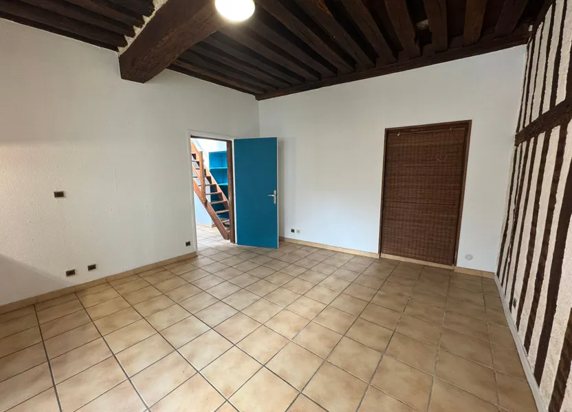 Appartement Rue du Faubourg Bannier à Saran