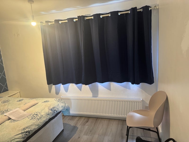 Room The Link in Crawley