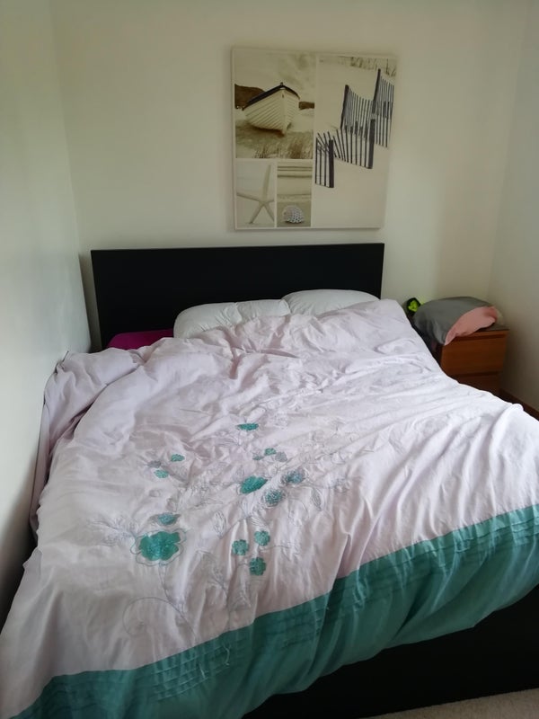 Room Allenby Road in Leeds