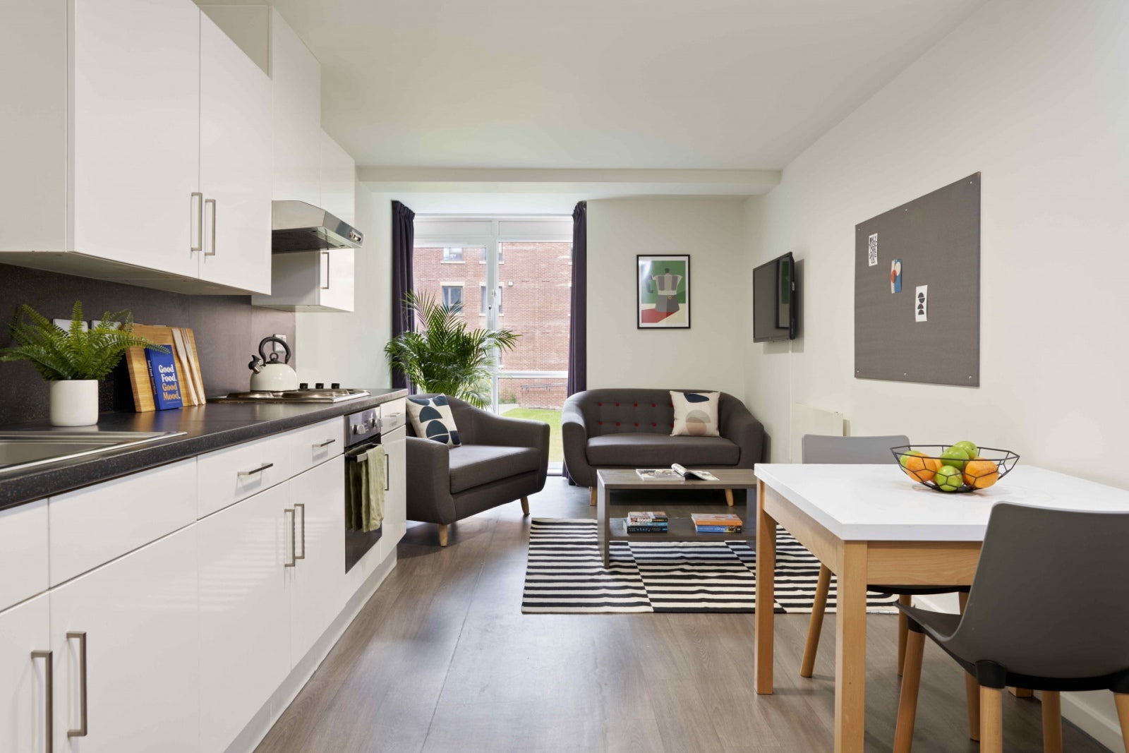 Room St John's Road in Leeds