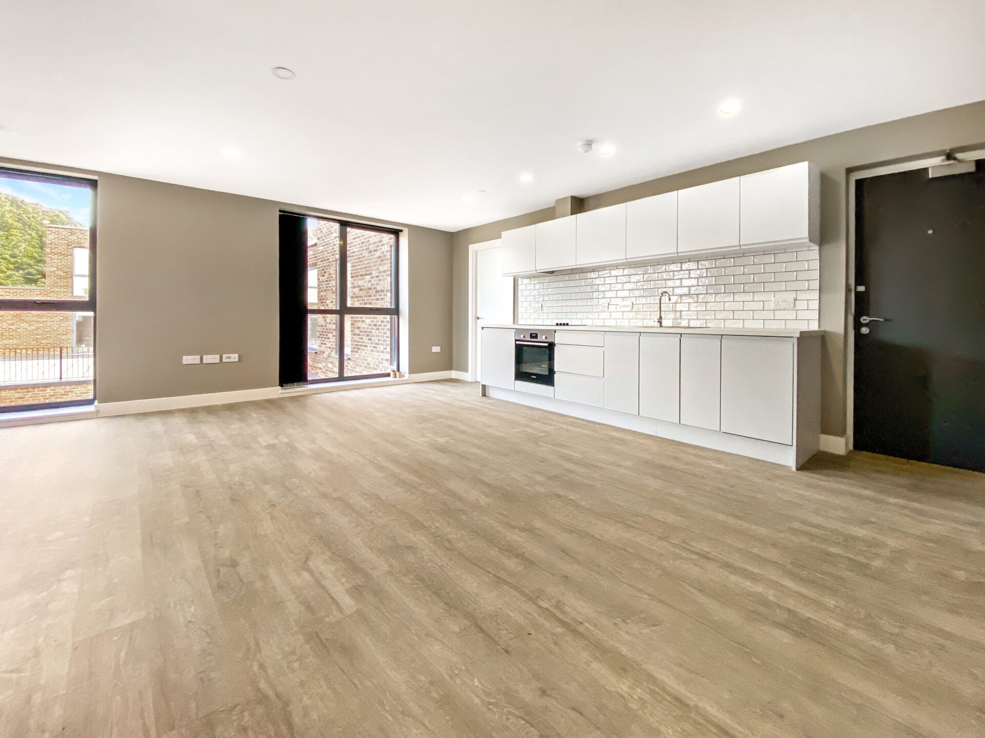 Flat Stonegate Road in Leeds