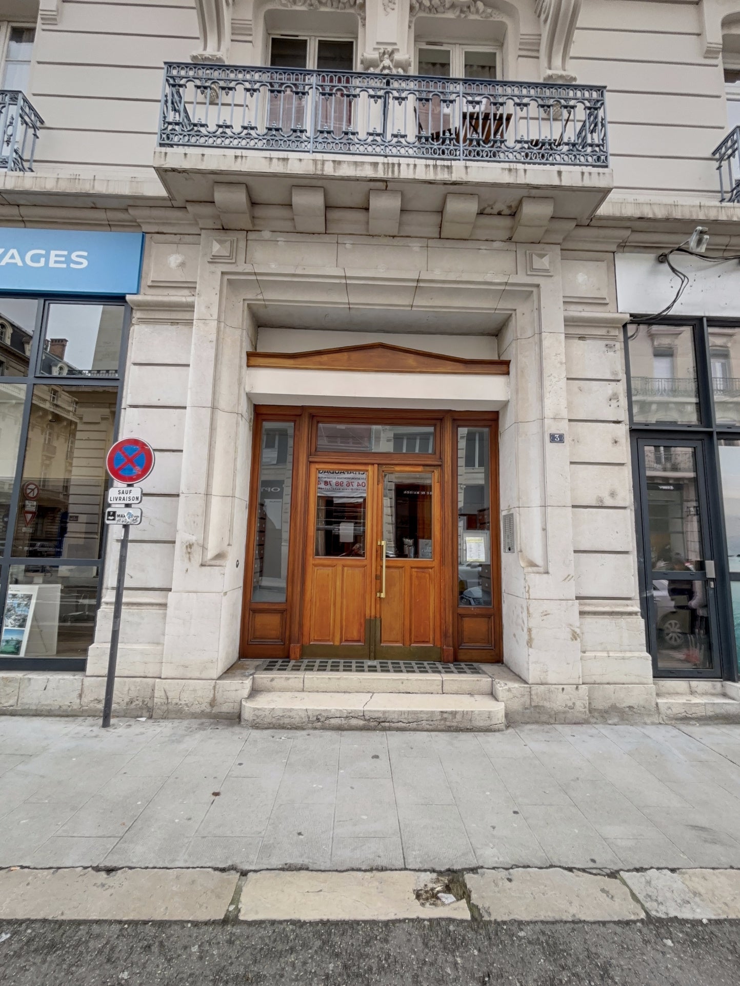 Room Rue Clot-Bey in Grenoble