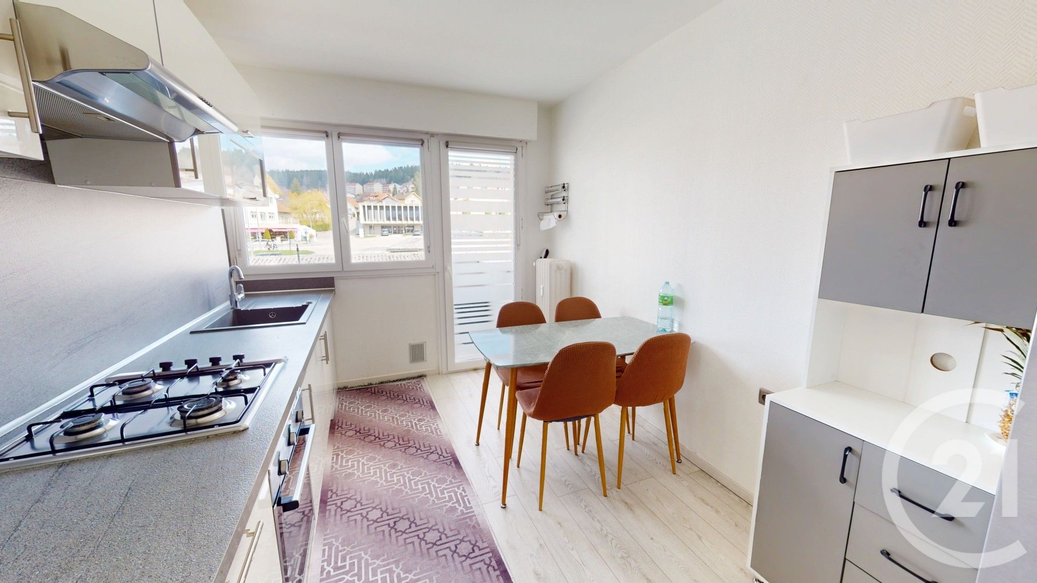 Appartement Route de Pontarlier aux Verrières de Joux à La Cluse-et-Mijoux