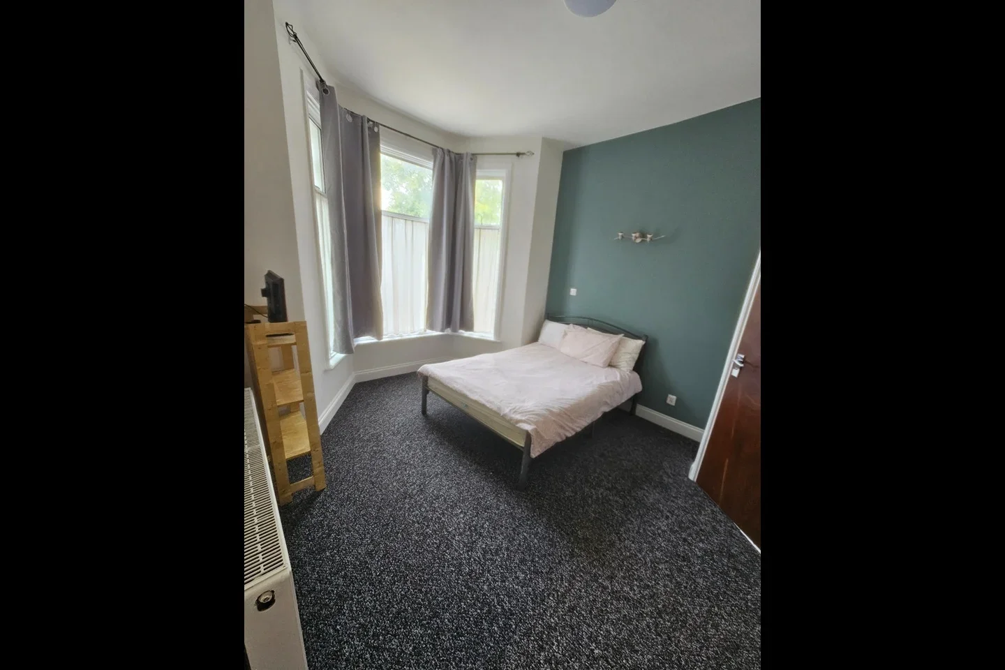 Room Northbrook Road in Greater London