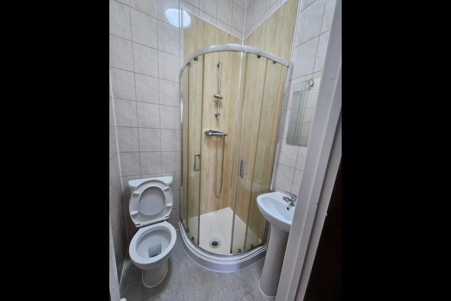 Room Northbrook Road in Greater London