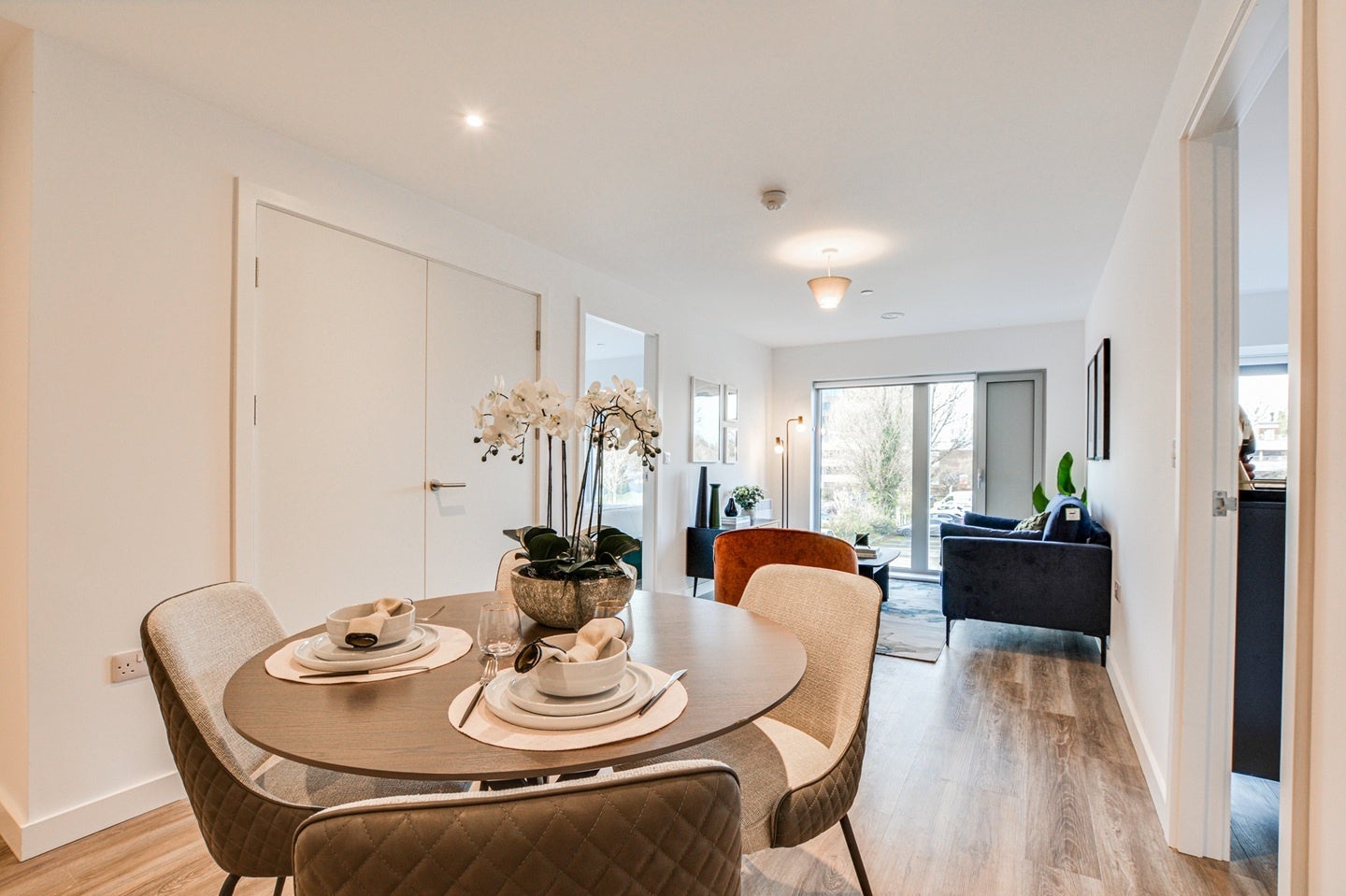 Flat Vicarage Grove in Salford