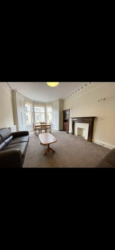 Room Strathfillan Road in City of Edinburgh