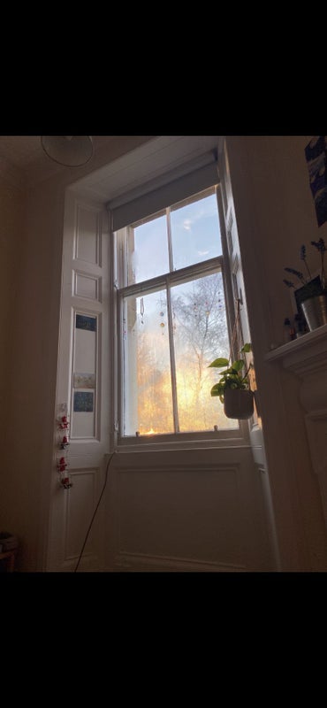 Room Strathfillan Road in City of Edinburgh